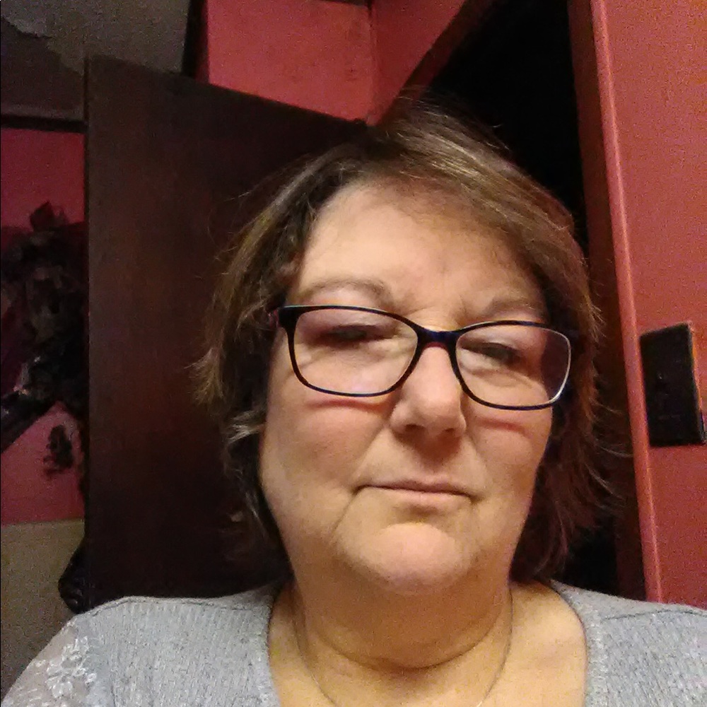 Meet your Posher, Lesby